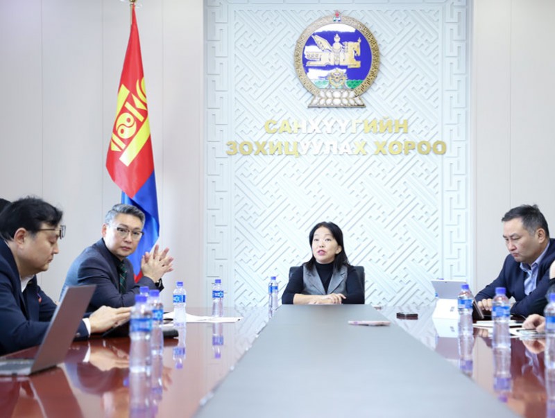 Банк бус санхүүгийн зээлийн журамд нэмэлт, өөрчлөлт оруулах асуудлыг хэлэлцлээ