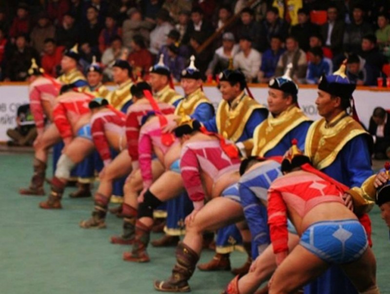 Ардчилсан шинэ Үндсэн хуулийн өдөрт зориулсан барилдаан маргааш болно