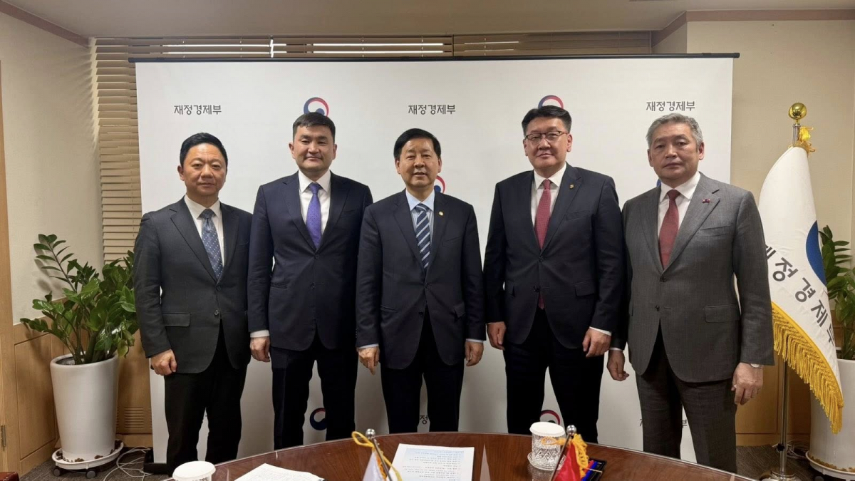 “Хавдар судлалын үндэсний төв 2” төслийн ТЭЗҮ-ийг эрчимжүүлнэ