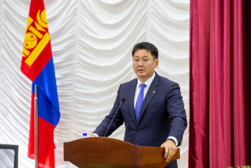 У.Хүрэлсүх: Манай улс ковид гэж дайсанд бүслэгдсэн.