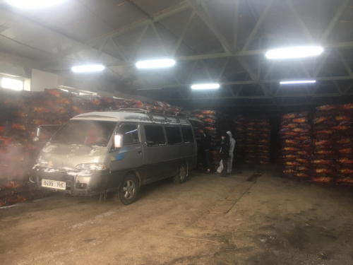 Зорилтот бүлгийн өрхүүдийг сайжруулсан түлшээр хангах ажлыг зохион байгуулж байна