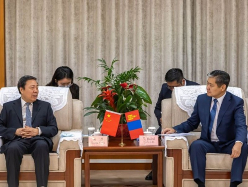 Т.Бадрал Шан Юун-тай уулзаж, хоёр улсын онцгой байдлын байгууллагын чадавхыг бэхжүүлэх талаар санал солилцлоо