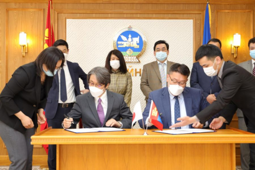 Буцалтгүй тусламжийн хэлэлцээрт гарын үсэг зурав