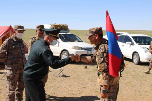 Э.Даваажамц өнөө өглөөний байдлаар 808 км замыг туулаад байна