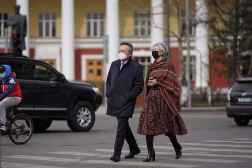 Гадаад дахь Монголчуудын 75 хувь нь Д.Энхбатад саналаа өгчээ