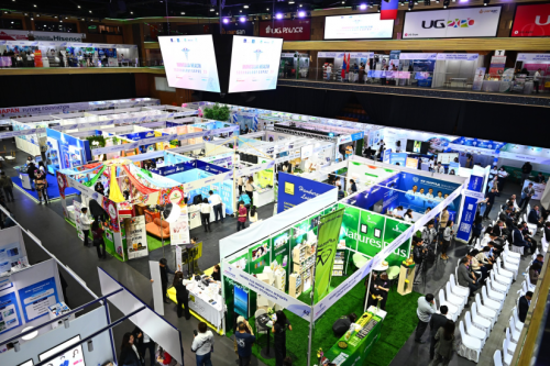 “Эрүүл мэндийн технологи-2025” олон улсын үзэсгэлэн нээлээ.