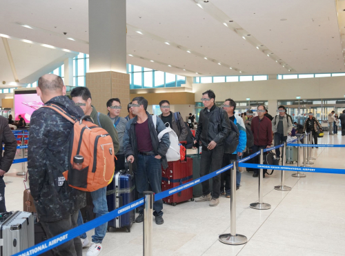 Хууль бусаар хөдөлмөр эрхэлсэн 8 орны 260 иргэнийг албадан гаргалаа