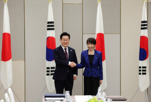 Японы Ерөнхий сайд Такаичи Санаэ, БНСУ-ын Ерөнхийлөгч Ли Жэ Мён өнөөдөр Японд уулзлаа.